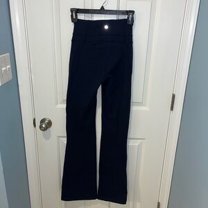 Lululemon size 4 navy flare yoga pants.